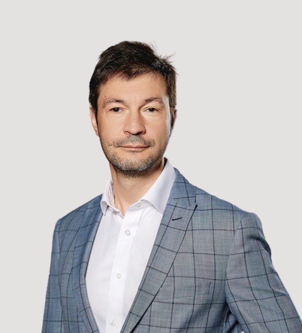 Илья Красильников